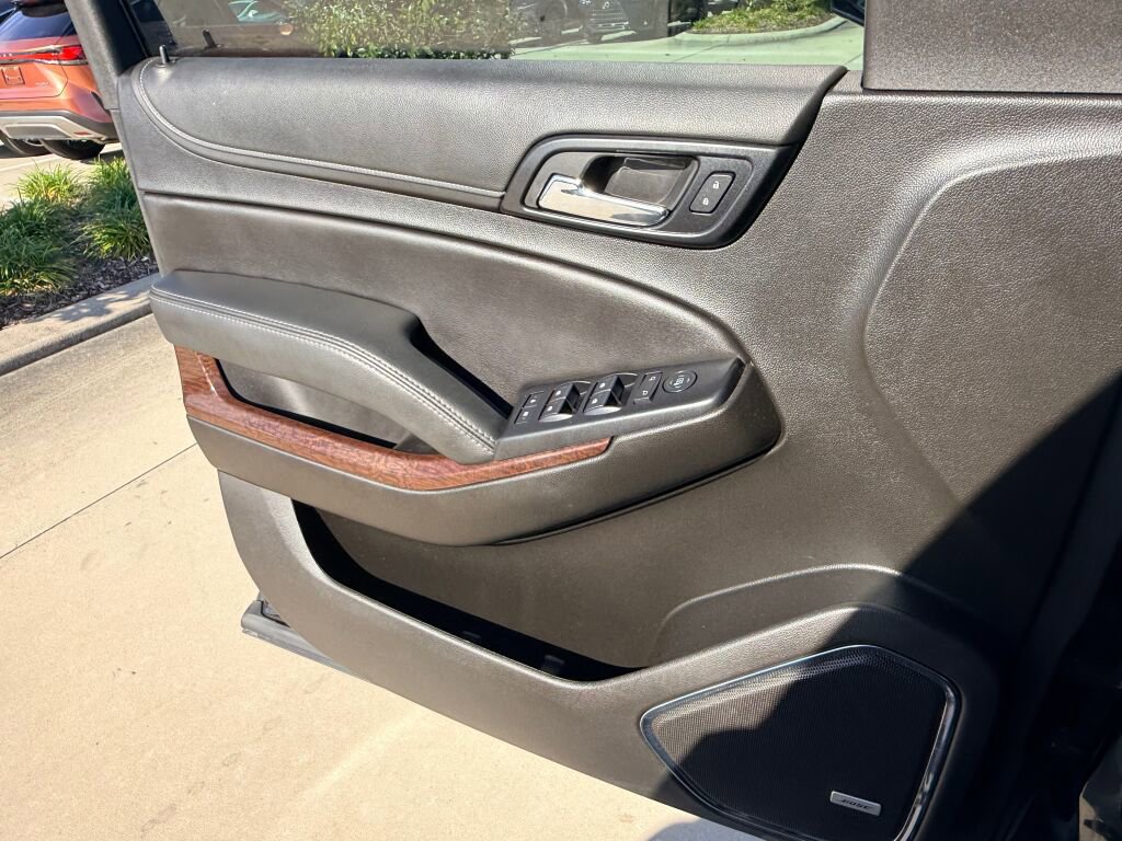 Used 2019 GMC Yukon XL SLE w/ Convenience Package image 24