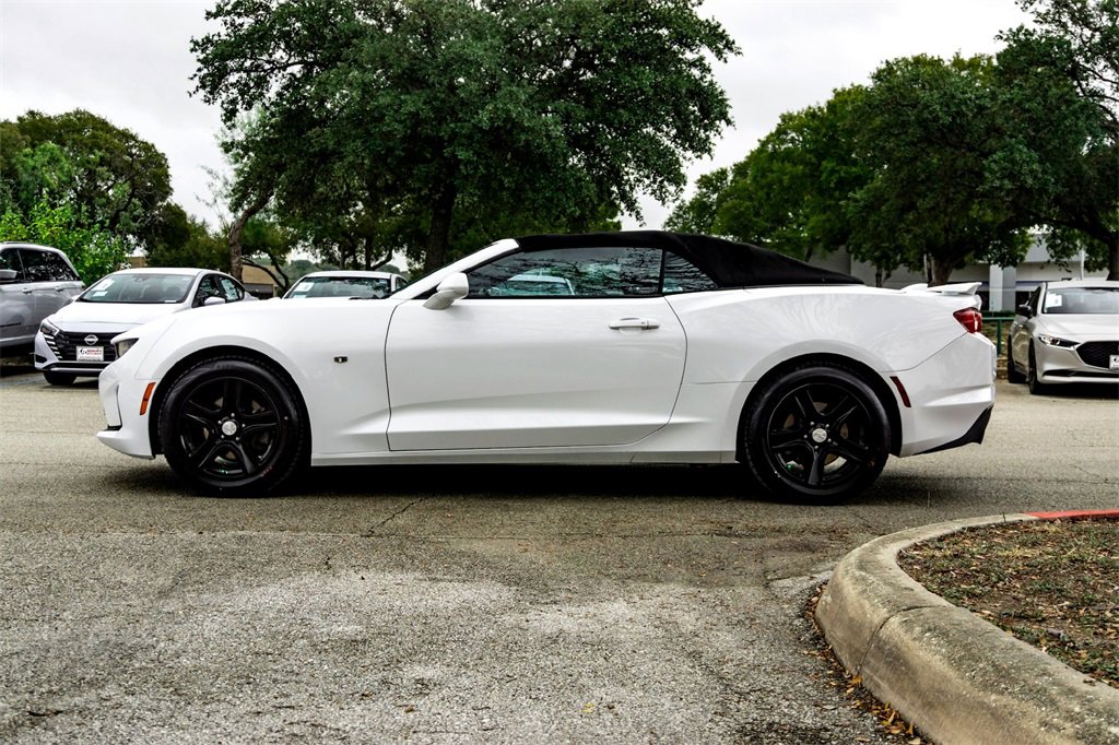 Used 2023 Chevrolet Camaro LT image 8
