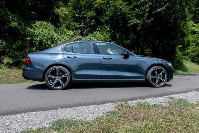 Used 2024 Volvo S60 B5 Ultimate w/ Climate Package AWD/4WD image 5