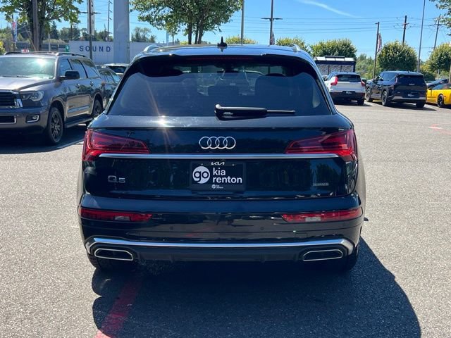 Used 2023 Audi Q5 e Prestige AWD/4WD image 6