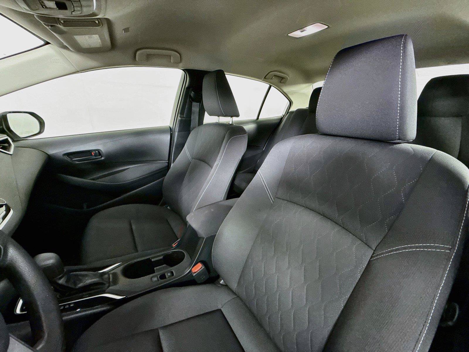 Certified 2024 Toyota Corolla LE FWD image 3