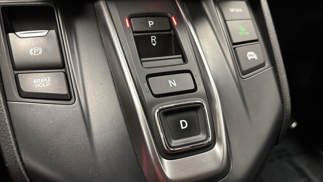 Used 2022 Honda CR-V Touring image 19