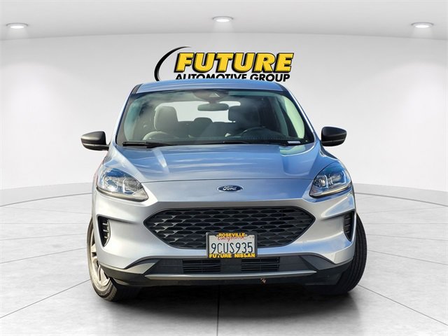 Used 2022 Ford Escape S image 2