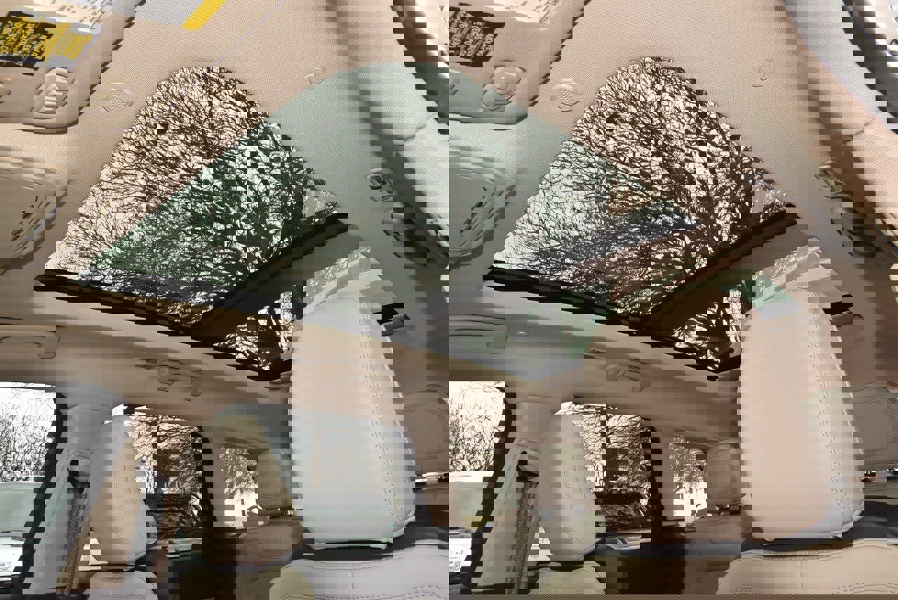 Certified 2025 Lincoln Corsair Reserve image 32