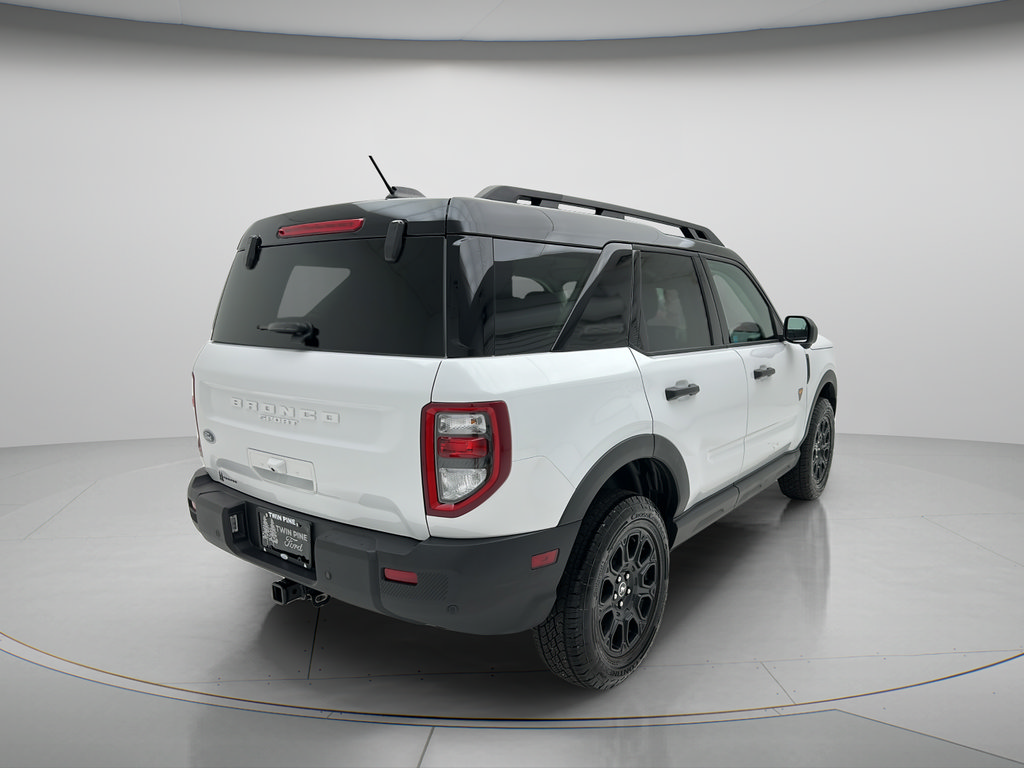 Used 2025 Ford Bronco Sport Badlands AWD/4WD image 3