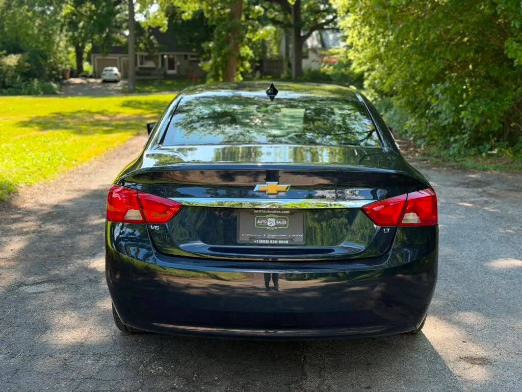 Used 2018 Chevrolet Impala LT FWD image 5