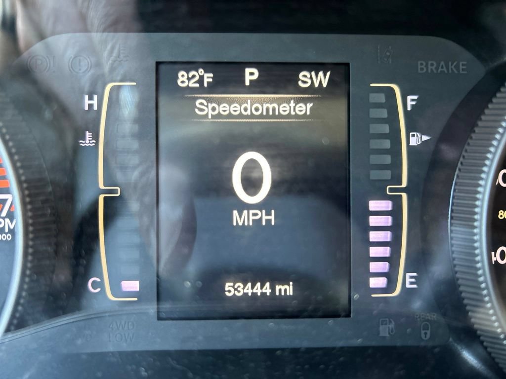 Used 2016 Jeep Cherokee Sport w/ Cold Weather Group AWD/4WD image 15
