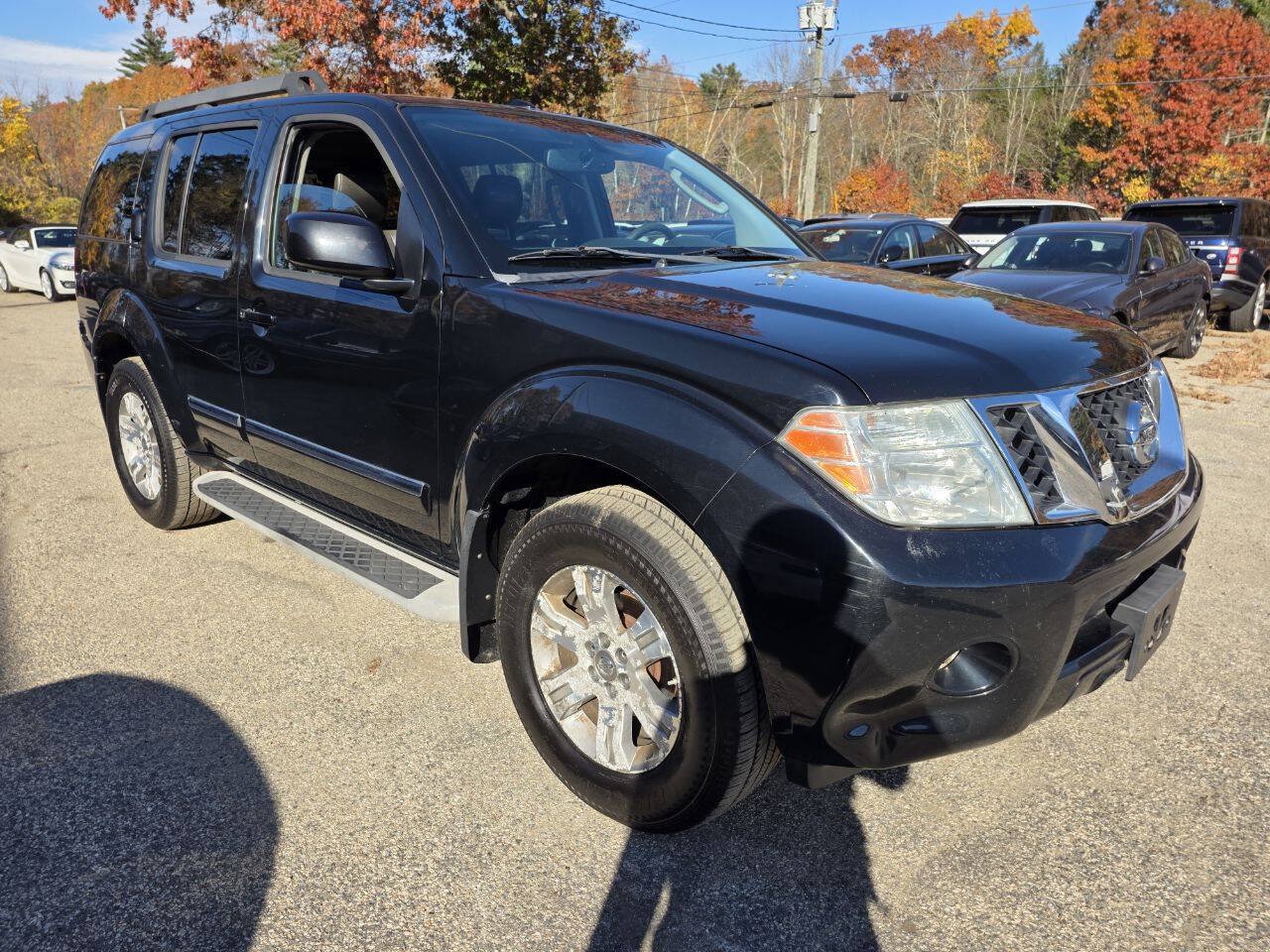 Used 2011 Nissan Pathfinder Silver AWD/4WD image 7