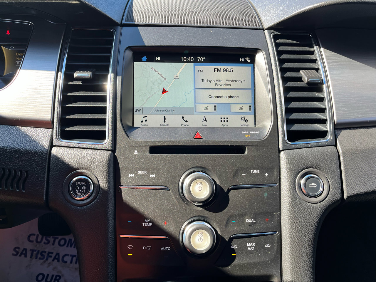 Used 2018 Ford Taurus SEL w/ Equipment Group 201A image 23