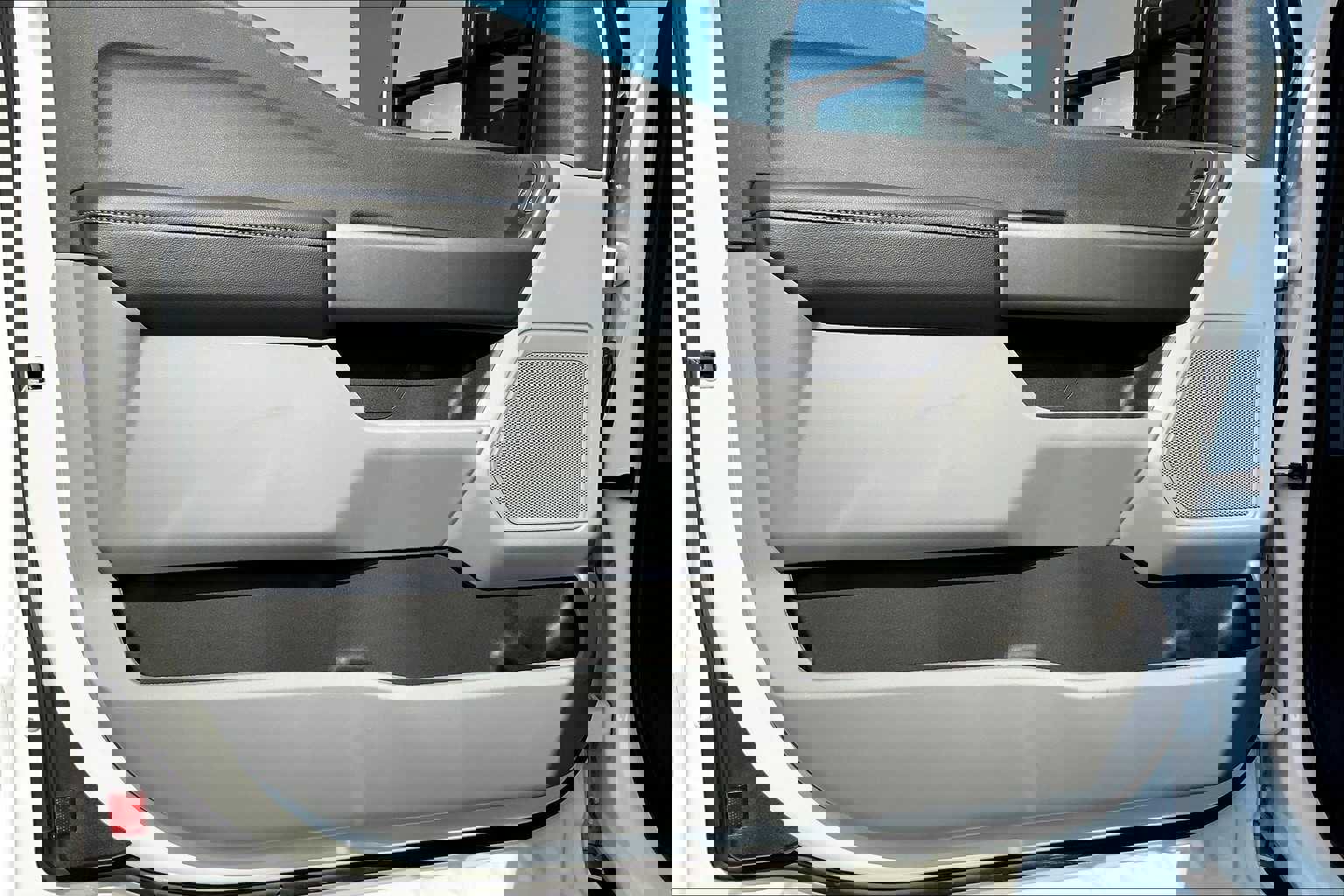 New 2025 Ford F450 XLT image 8