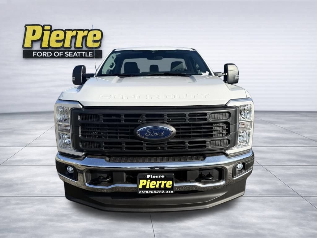 New 2026 Ford F250 XL w/ XL Chrome Package AWD/4WD image 7