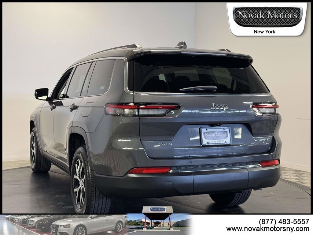Used 2023 Jeep Grand Cherokee L Limited image 7