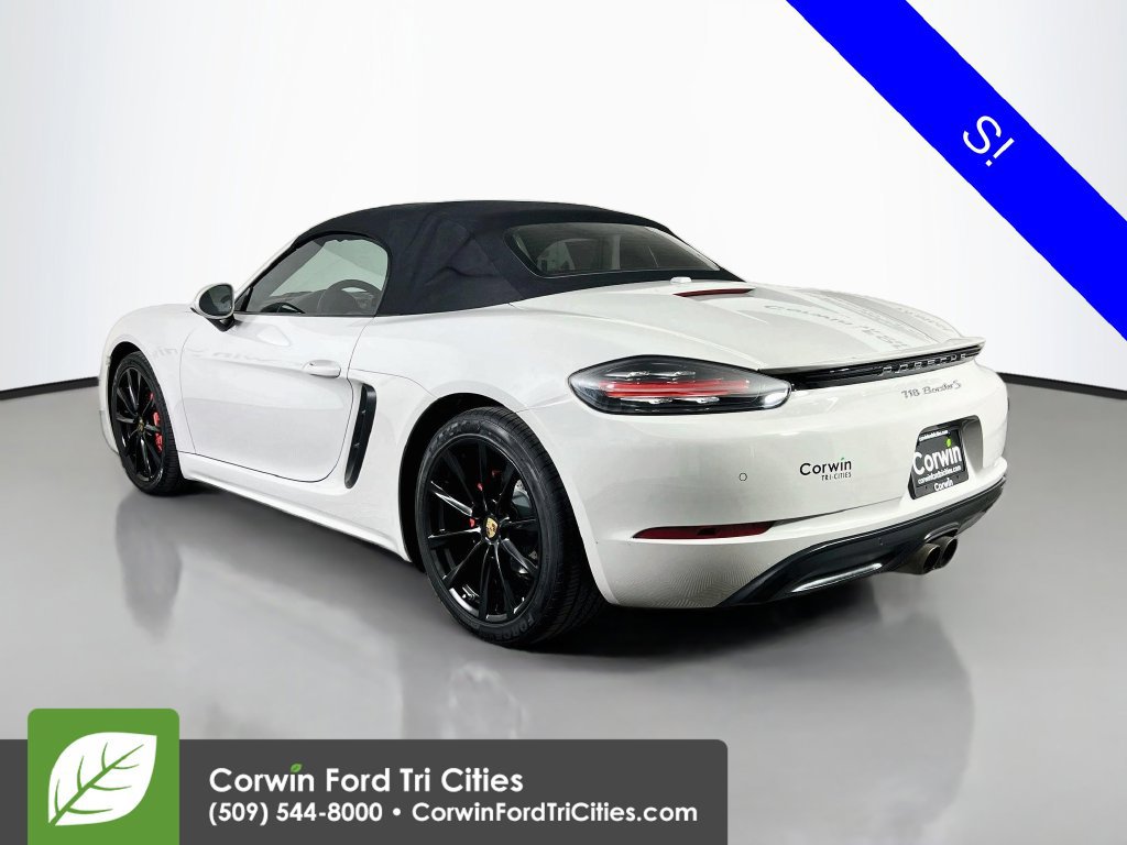 Used 2019 Porsche 718 Boxster RWD image 9