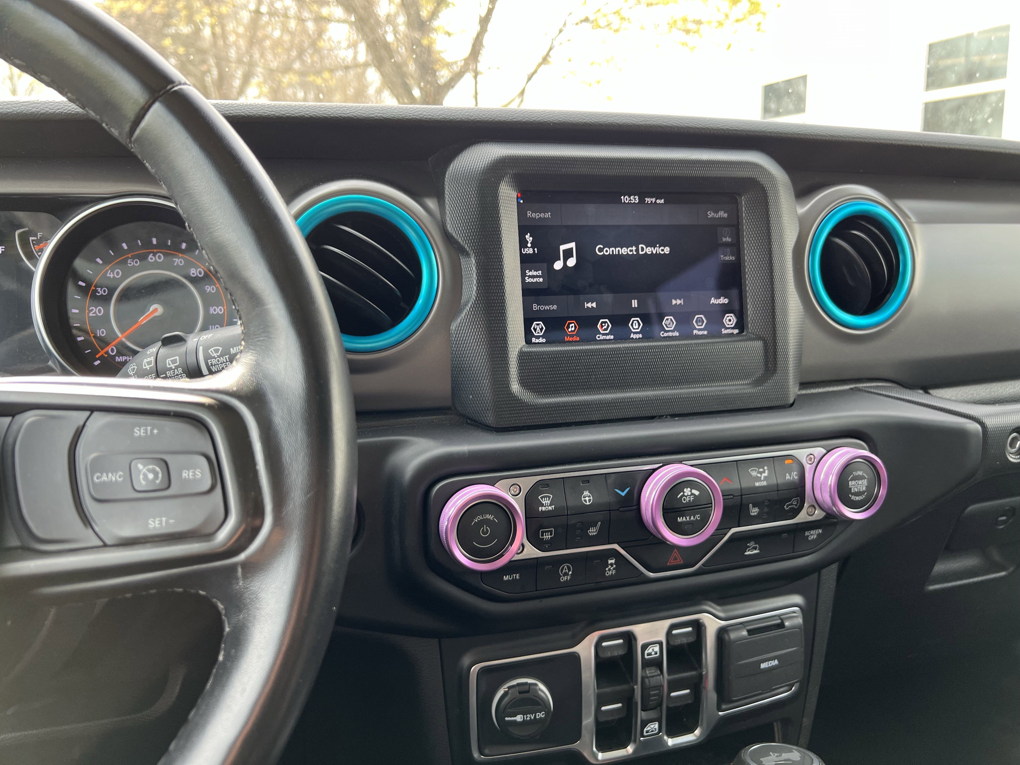 Used 2023 Jeep Wrangler Unlimited Sport image 32