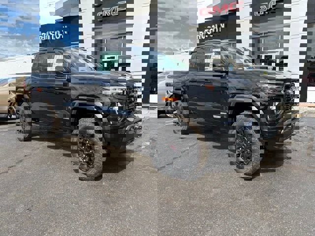 New 2026 GMC Canyon Elevation w/ Convenience Package