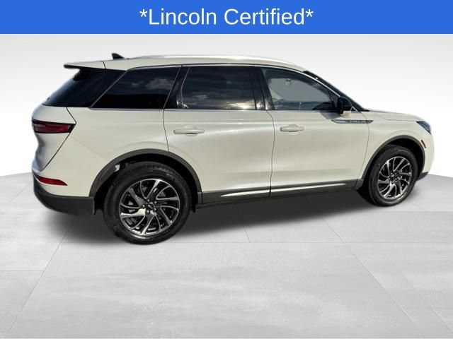Used 2022 Lincoln Corsair AWD w/ Equipment Group 101A image 3