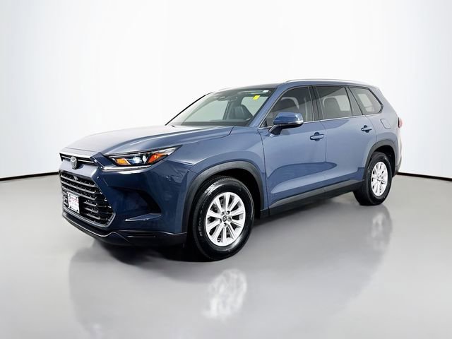 Certified 2024 Toyota Grand Highlander AWD image 2