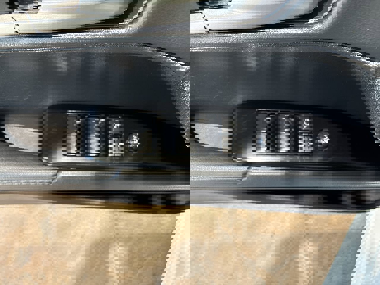 Used 2025 Toyota Camry XSE image 13