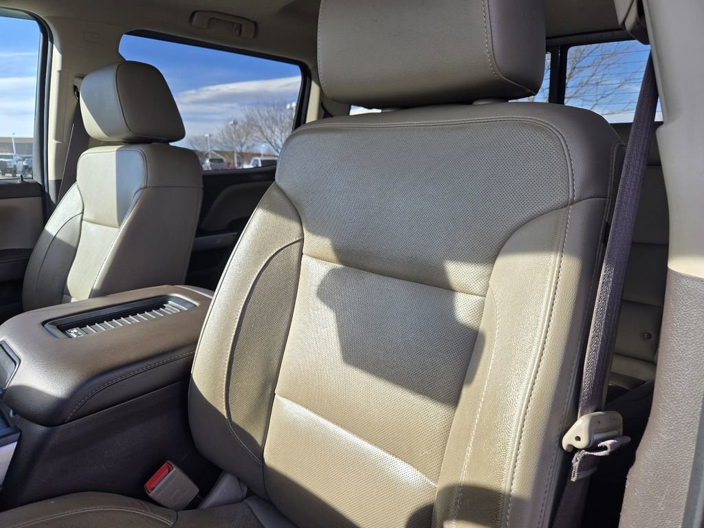 Used 2018 Chevrolet Silverado 2500 LTZ w/ Duramax Plus Package image 17