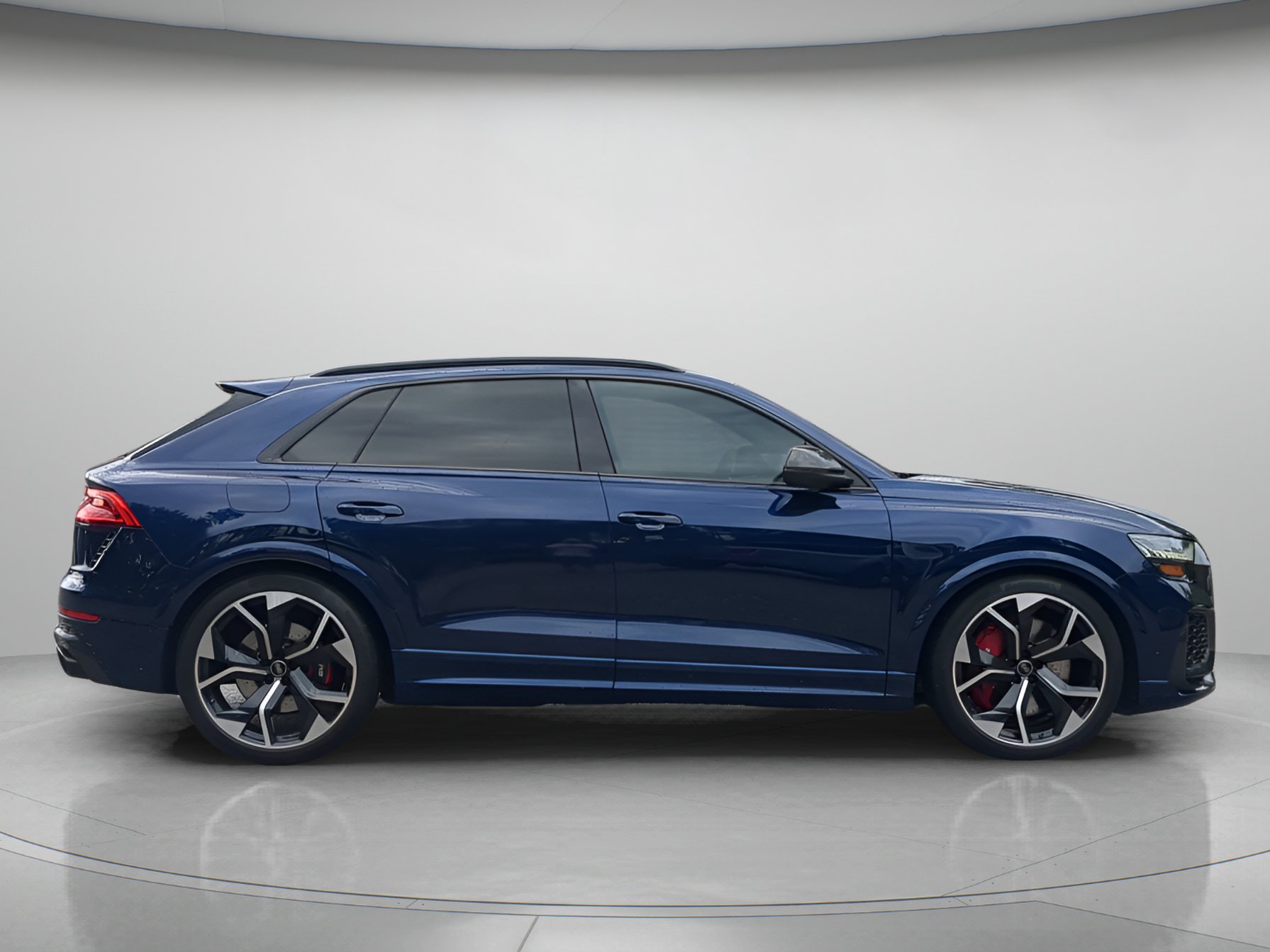 Used 2024 Audi RS Q8 AWD/4WD image 39