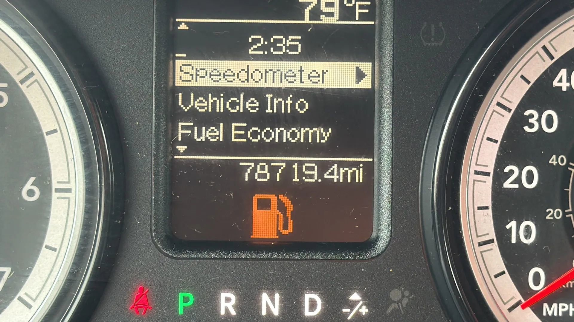 Used 2017 RAM 1500 Express AWD/4WD image 16