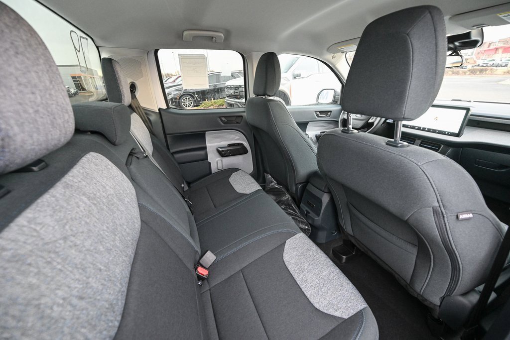 New 2025 Ford Maverick XLT image 22