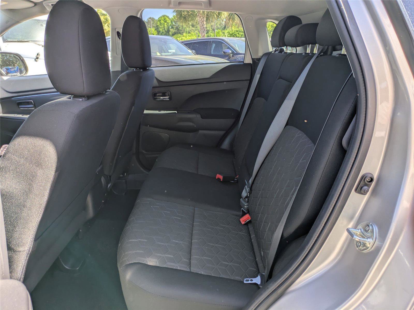 Used 2025 Mitsubishi Outlander Sport ES AWD/4WD image 16