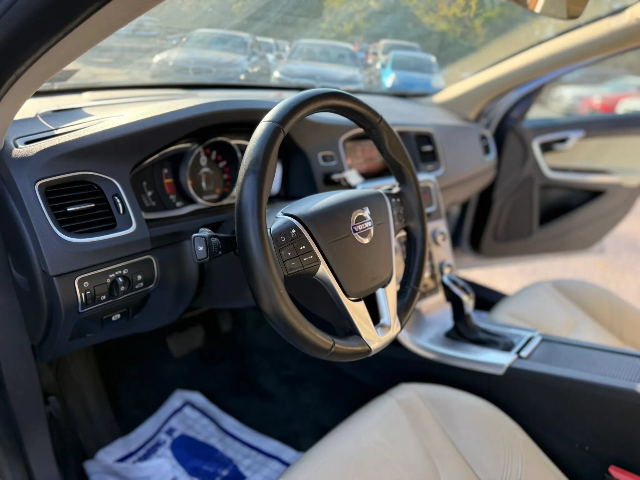 Used 2018 Volvo S60 T5 Inscription Platinum AWD/4WD image 23