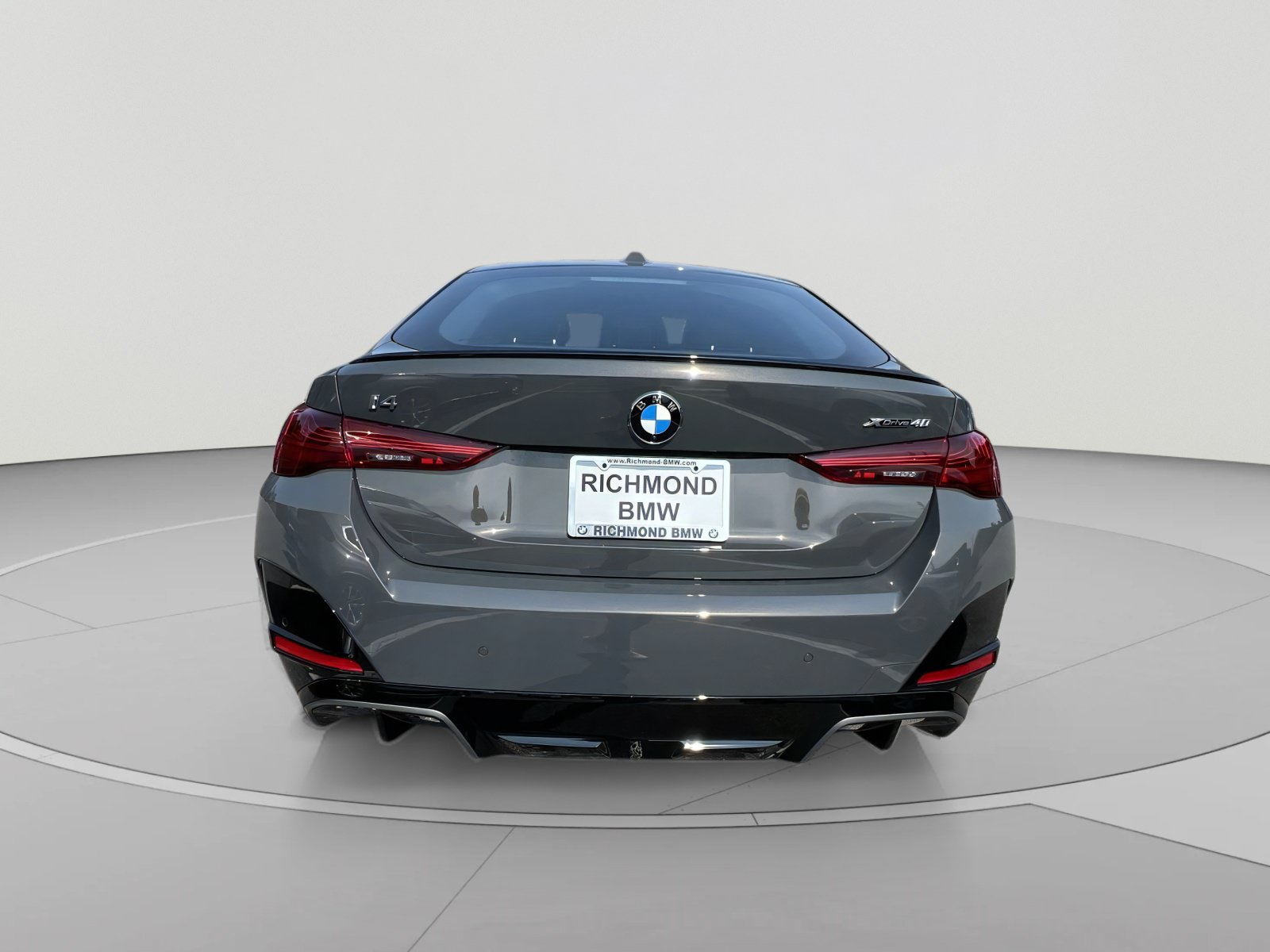 New 2026 BMW i4 xDrive40i w/ M Sport Package AWD/4WD image 4