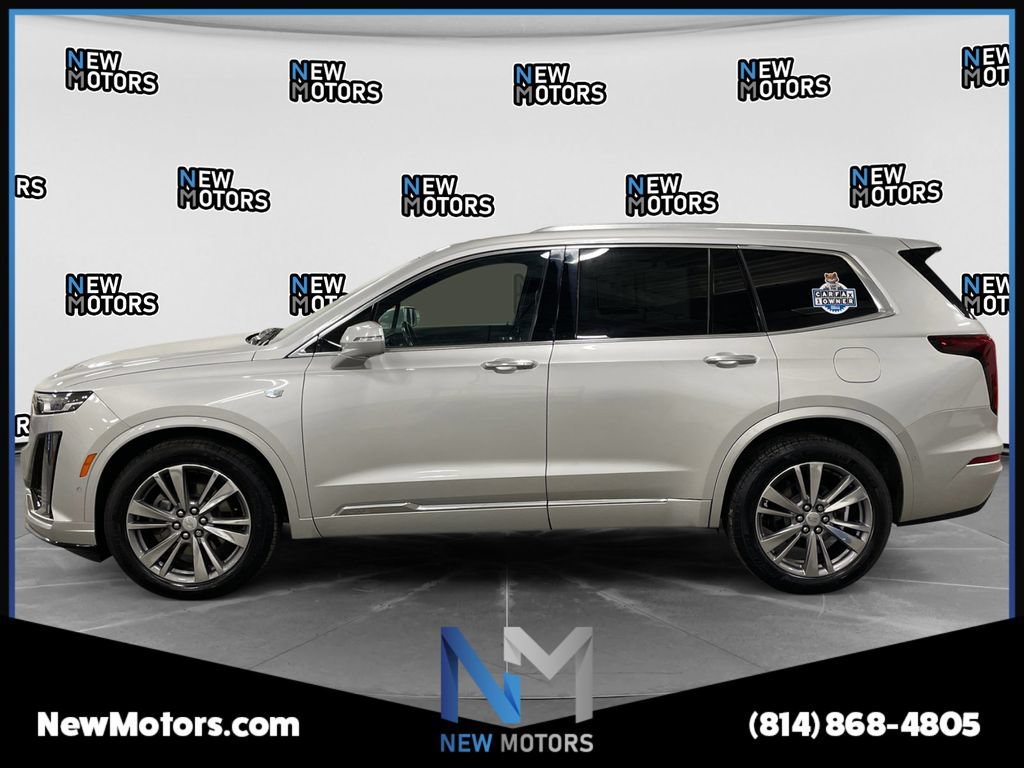 Used 2020 Cadillac XT6 Premium Luxury AWD/4WD image 2