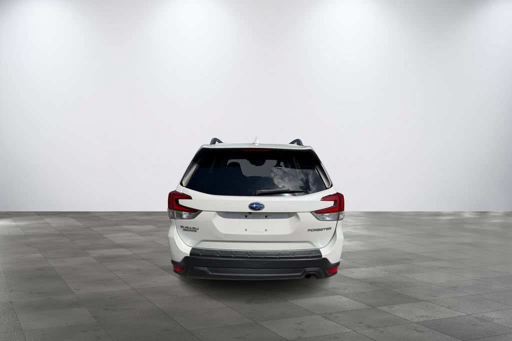 Used 2019 Subaru Forester Premium AWD/4WD image 5