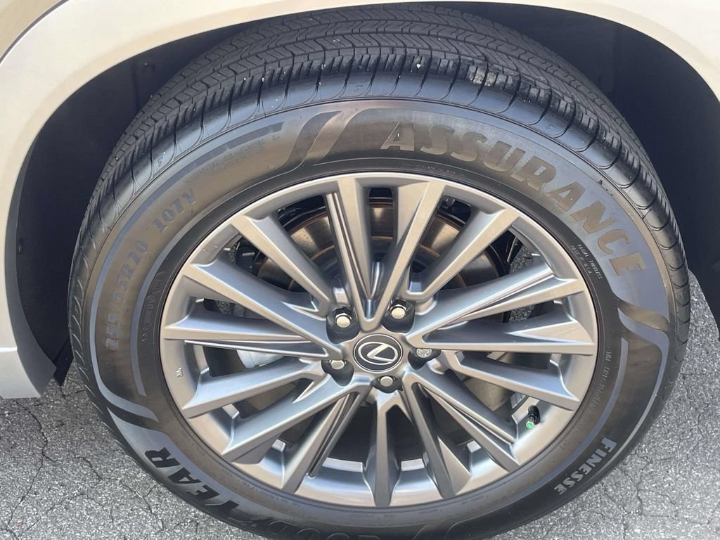 Used 2024 Lexus TX 350 FWD w/ Accessory Package (Z1) image 11
