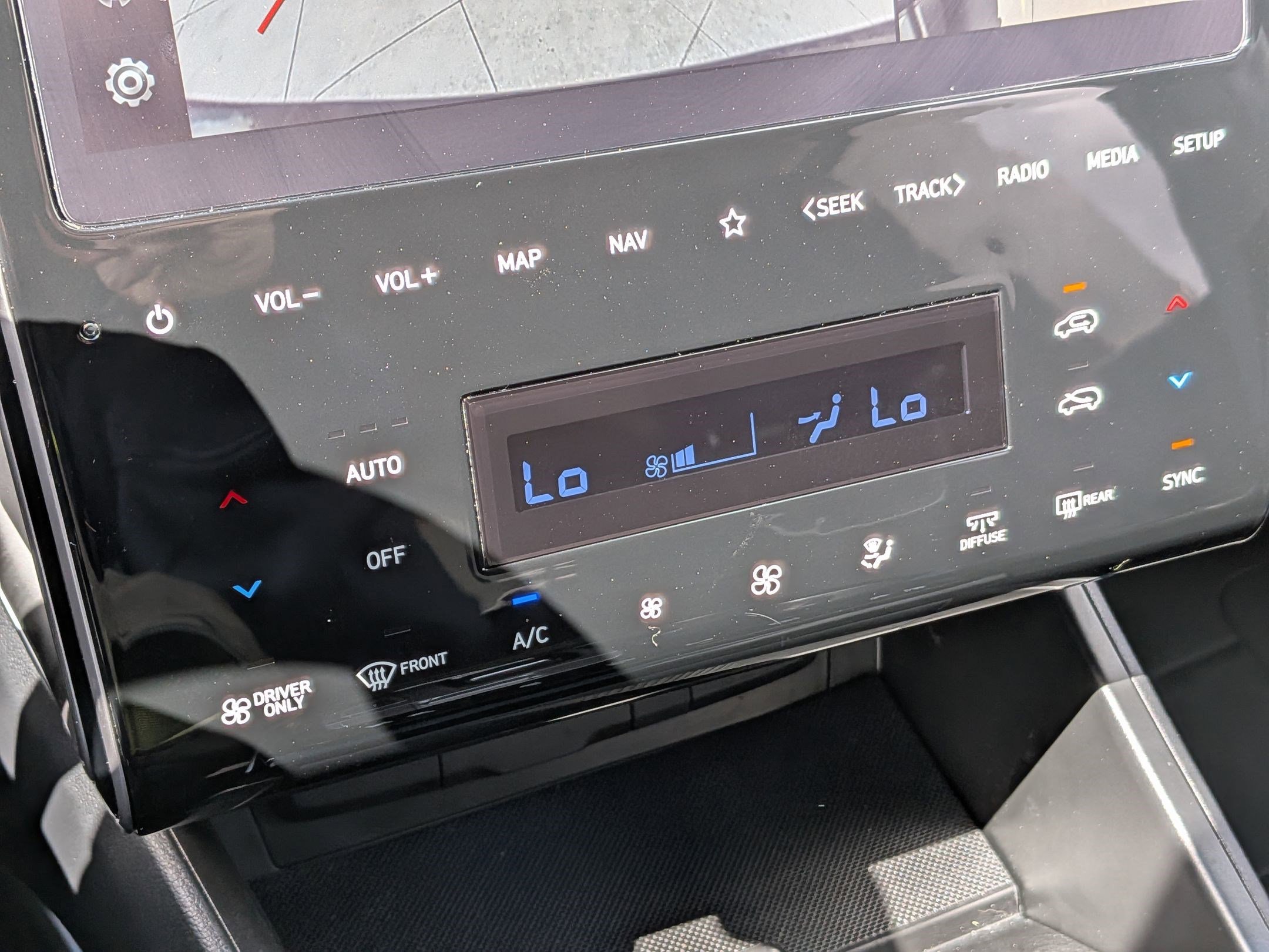 Used 2024 Hyundai Tucson Limited image 27