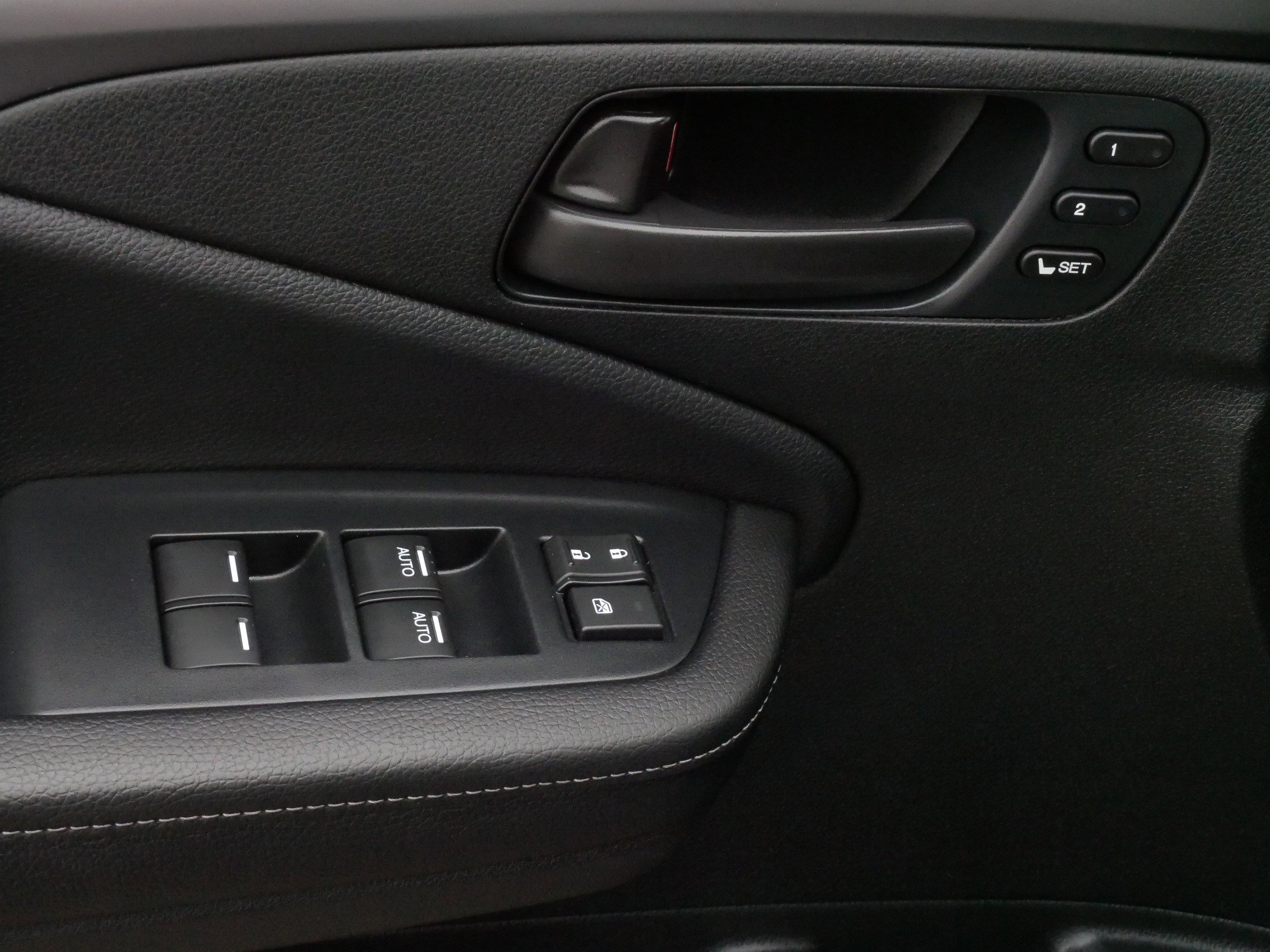 Used 2023 Honda Passport EX-L image 19