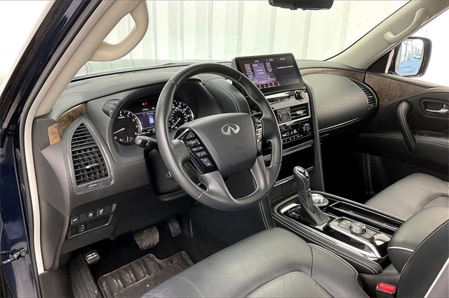Used 2024 INFINITI QX80 Premium Select w/ Cargo Package image 18