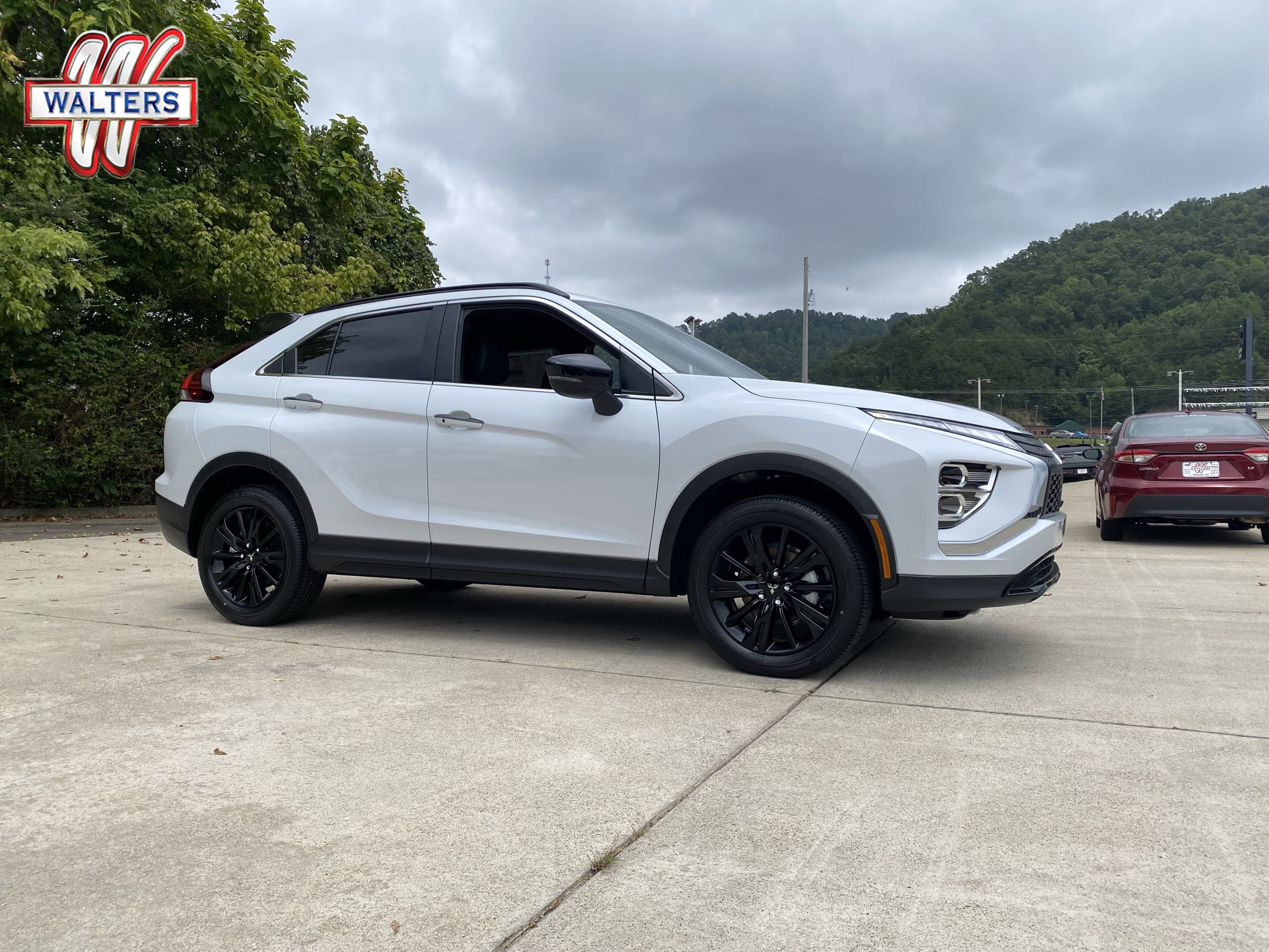 New 2025 Mitsubishi Eclipse Cross Black Edition
