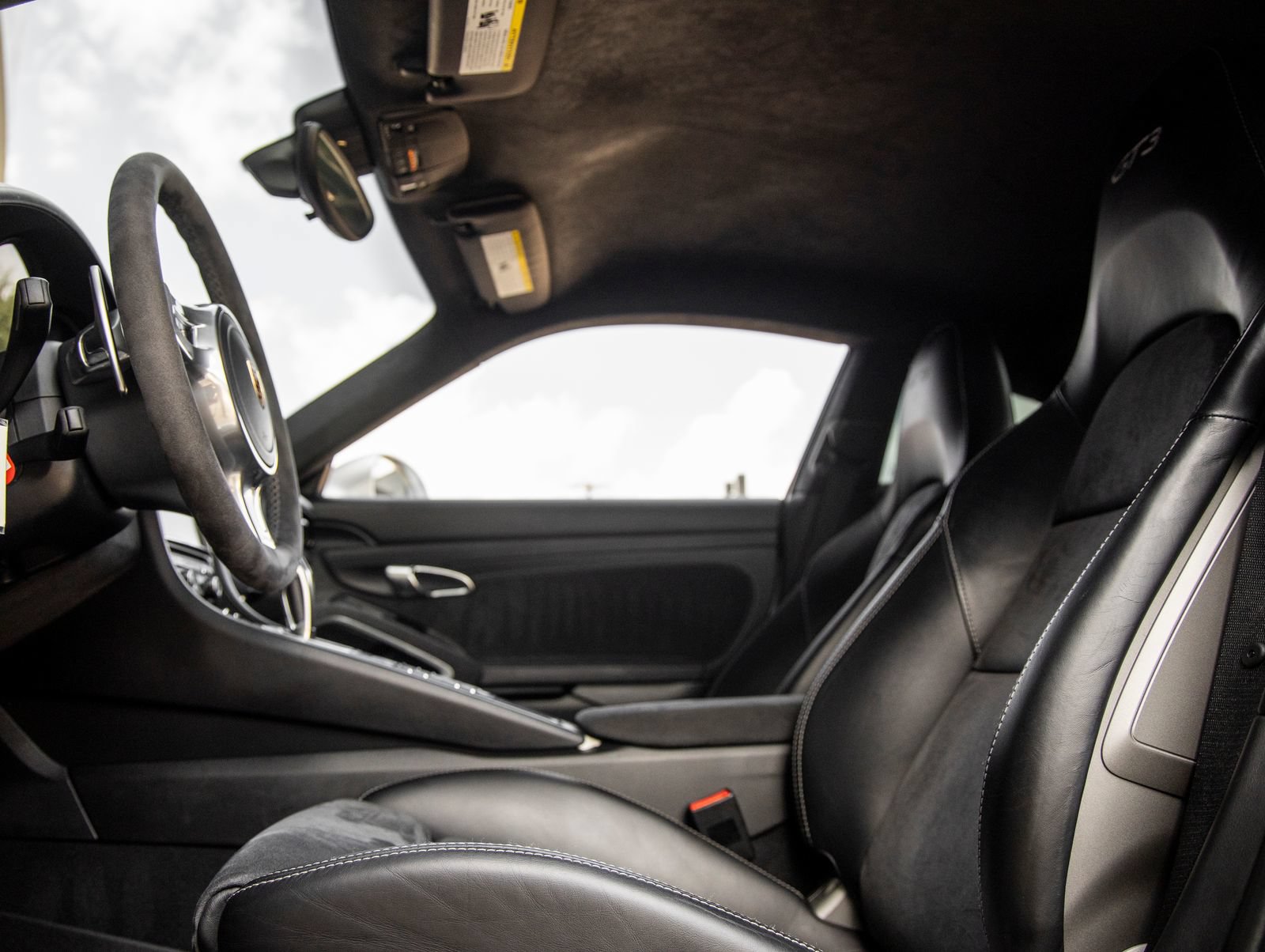 Certified 2016 Porsche 911 GT3 RWD image 30