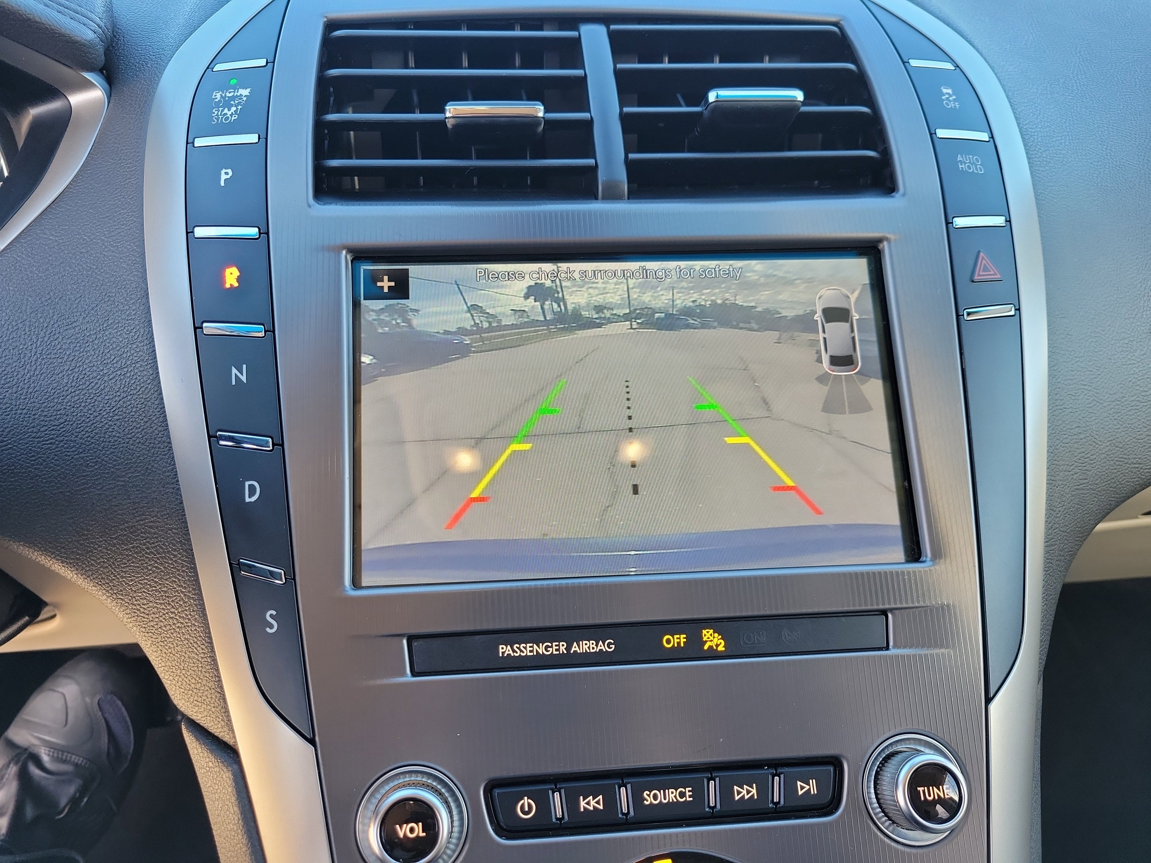 Used 2019 Lincoln MKZ Premiere image 25