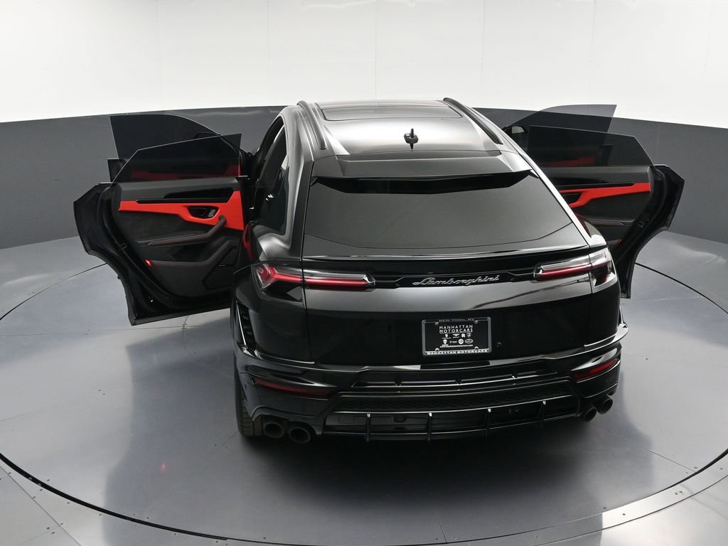 Used 2024 Lamborghini Urus S AWD/4WD image 37