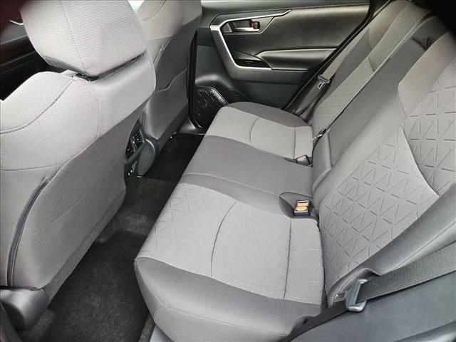 Used 2019 Toyota RAV4 XLE w/ Convenience Package FWD image 26