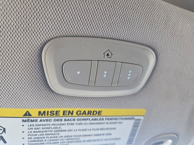 Used 2018 Chrysler Pacifica Limited image 27