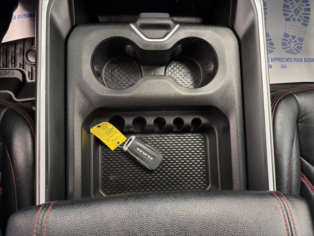 Used 2021 RAM 1500 Big Horn AWD/4WD image 15
