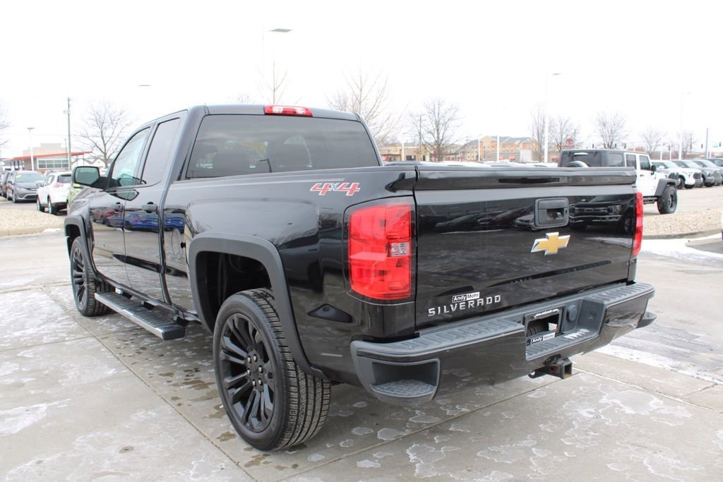 Used 2016 Chevrolet Silverado 1500 Custom w/ Custom Convenience Package image 5