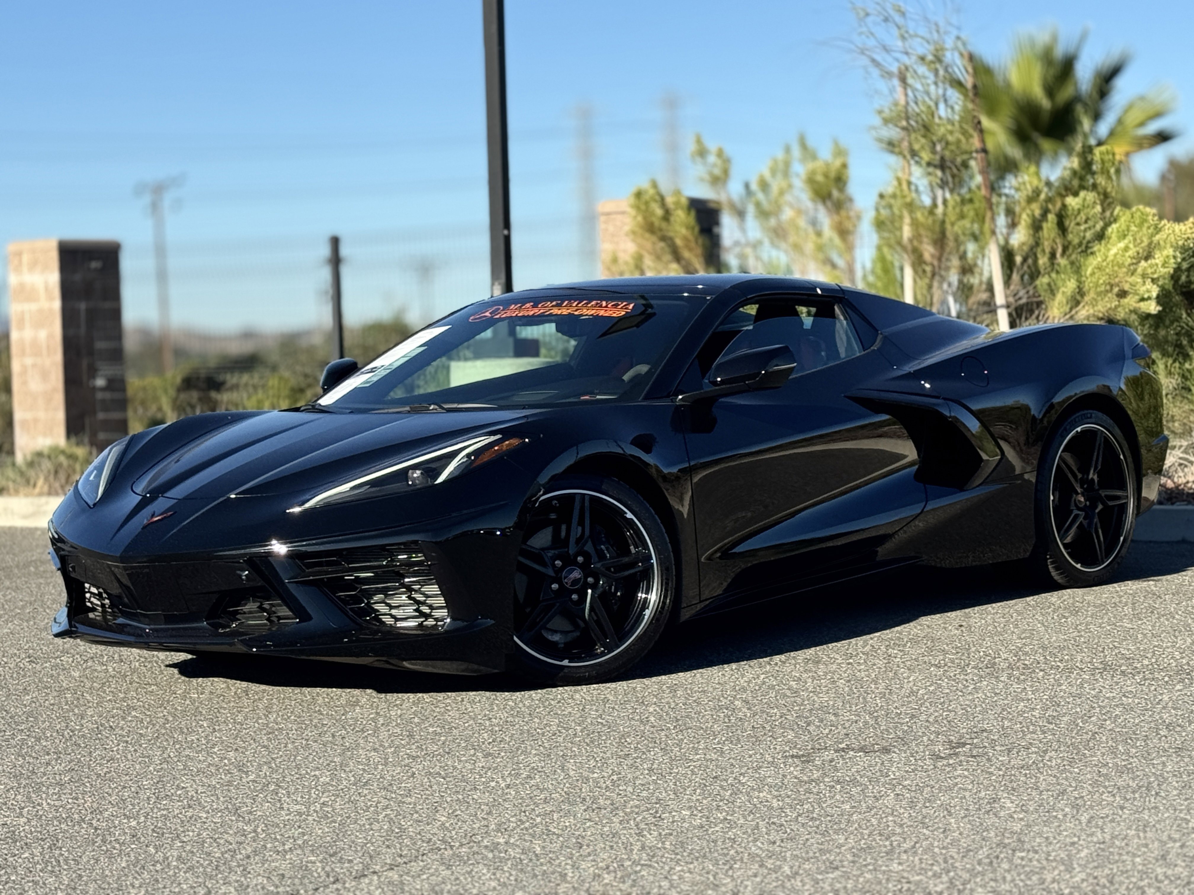 Used 2024 Chevrolet Corvette Stingray Premium Conv image 2
