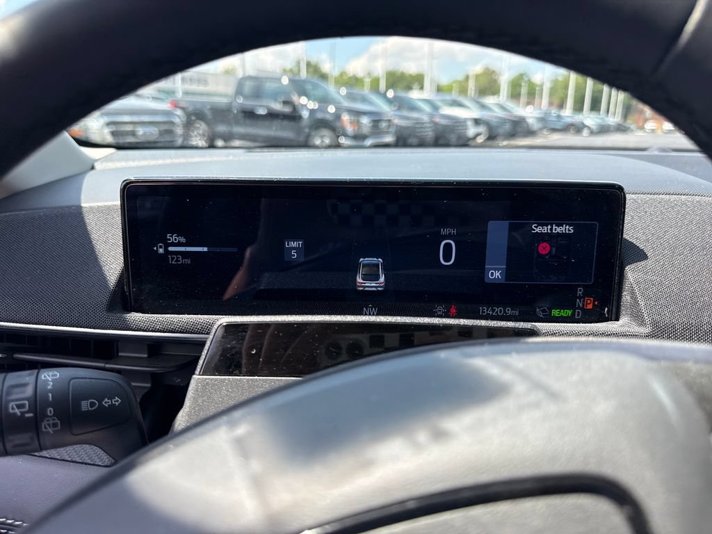 Used 2025 Ford Mustang Mach-E Select w/ Comfort Package Lite AWD/4WD image 32