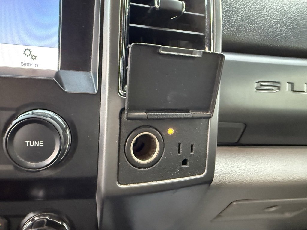 Used 2019 Ford F250 XLT w/ XLT Value Package image 13