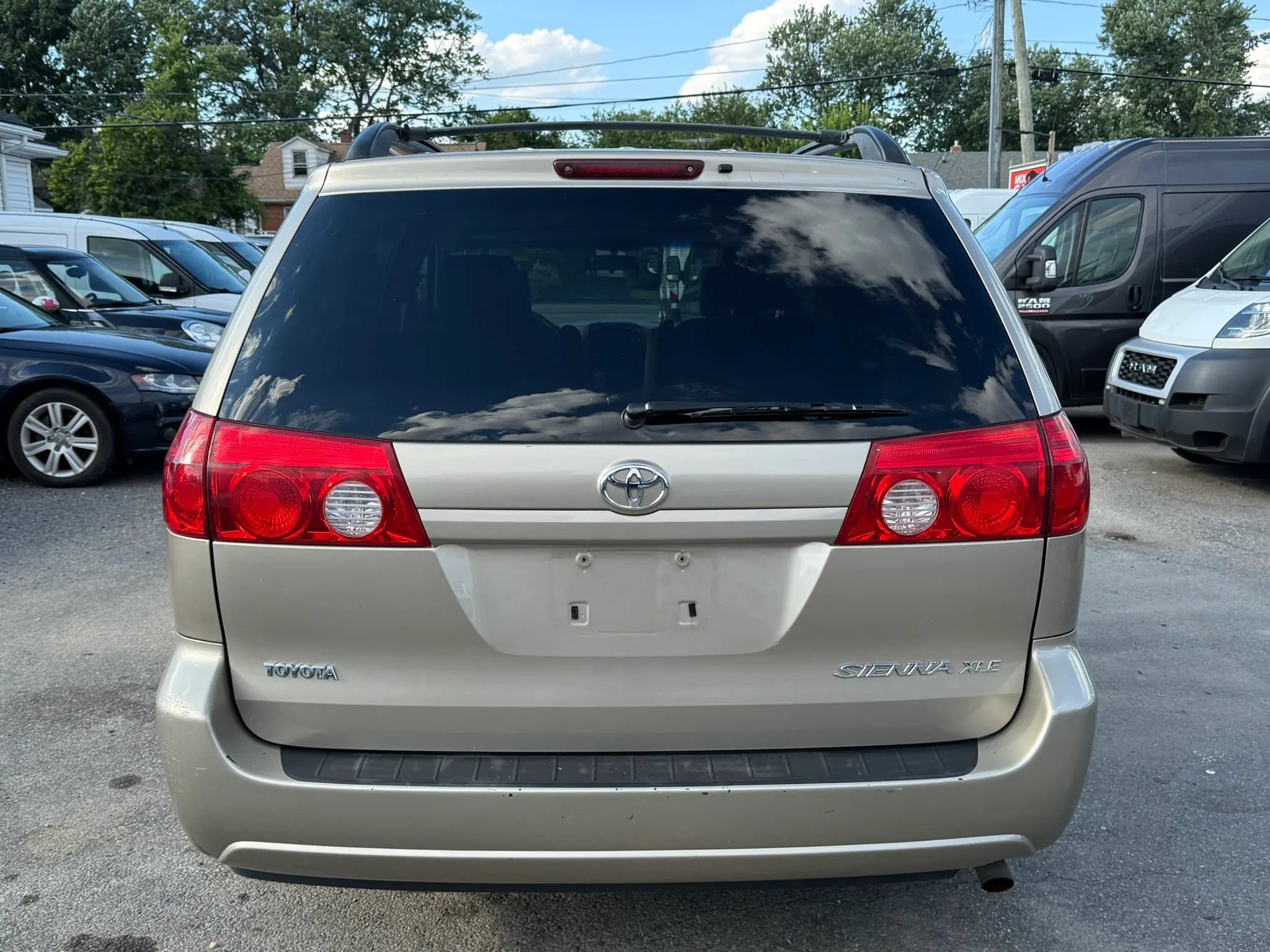Used 2006 Toyota Sienna FWD image 18
