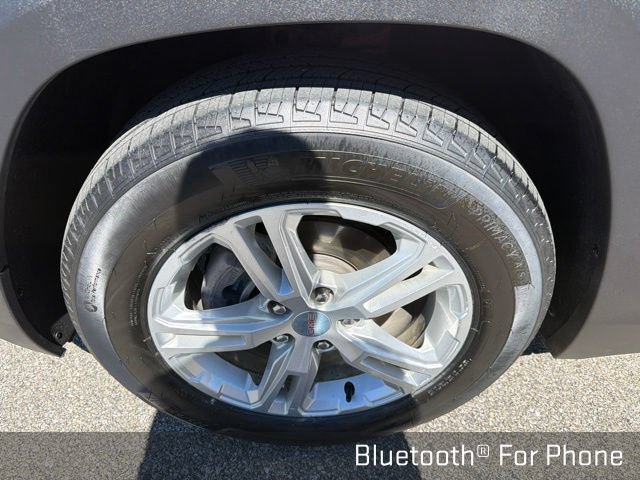 Used 2024 GMC Terrain SLE FWD image 17