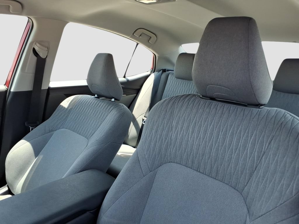 Used 2025 Toyota Camry LE FWD image 19