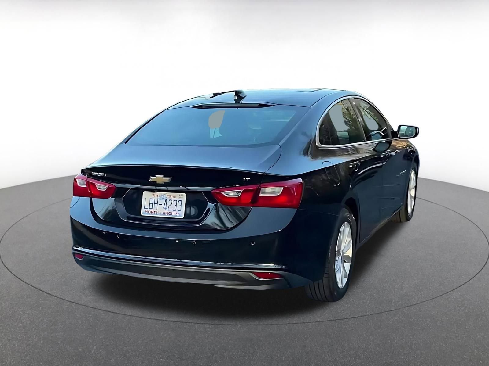 Used 2024 Chevrolet Malibu LT image 14